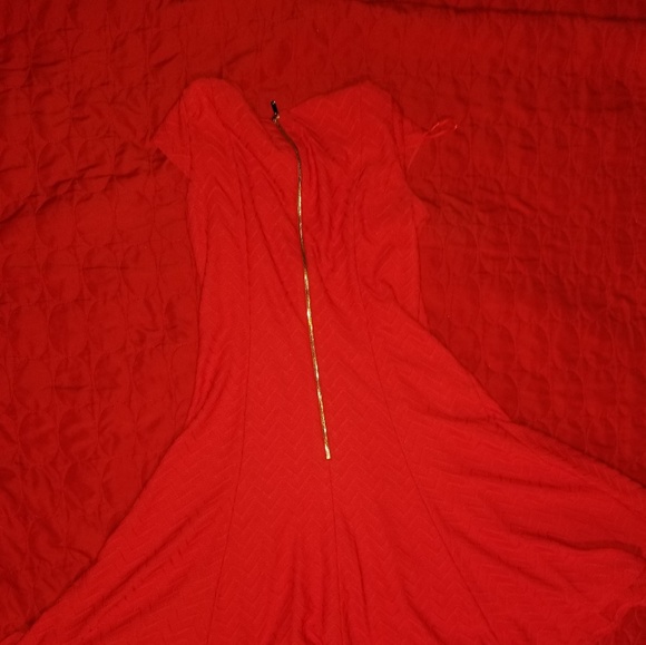 Dress - Picture 2 of 2